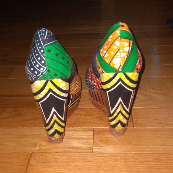 Wedge heel shoes - Picture 4 of 6